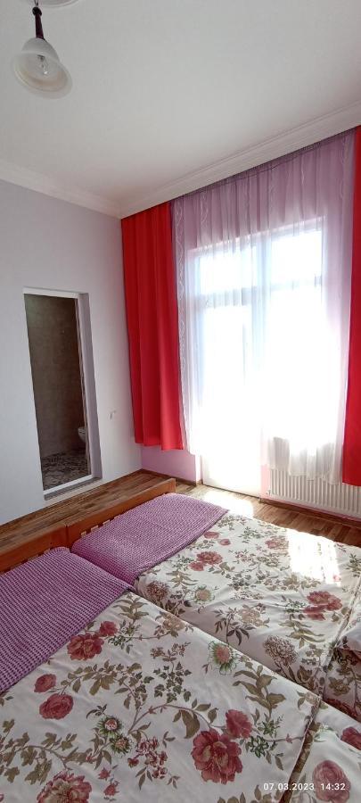 Olesya Guesthouse Mtsvane Konts'khi Esterno foto